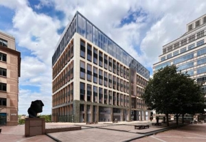 Green light for Canary Wharf office-to-labs job